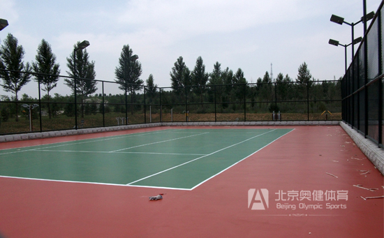 塑膠網(wǎng)球場(chǎng)地