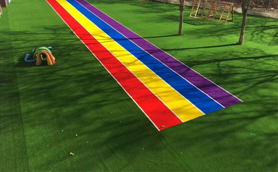 幼兒園操場(chǎng)草皮鋪裝圖