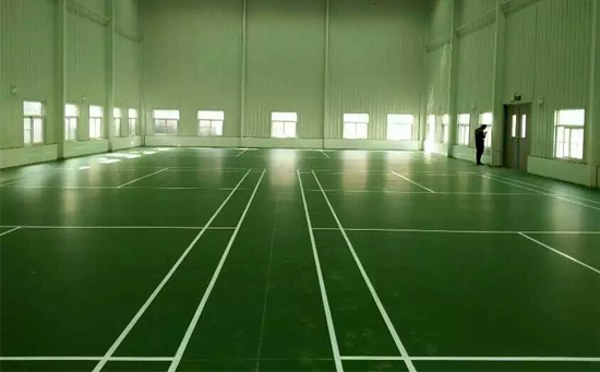 一塊標(biāo)準(zhǔn)羽毛球塑膠場地地板膠108平方
