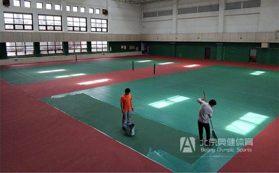 籃球場(chǎng)地面鋪裝的是什么材料