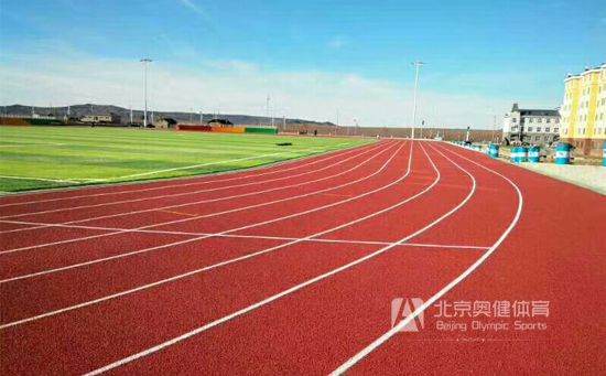 學校塑膠跑道選什么材料好