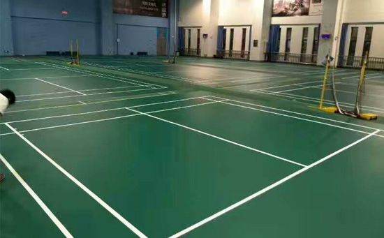羽毛球館運動地膠施工要求